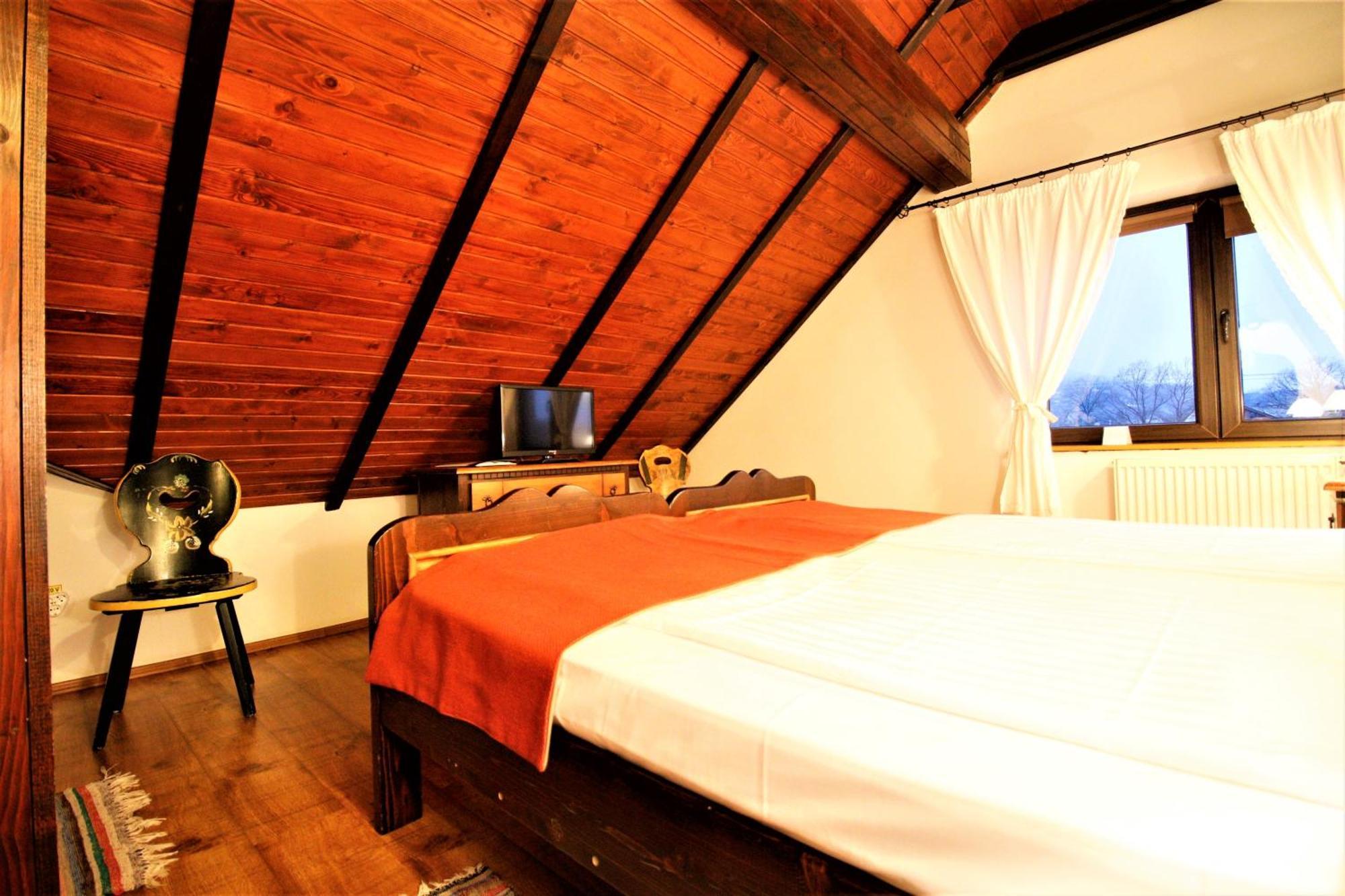 Pensiunea Muntele Rece Bran (Brasov) Quarto foto